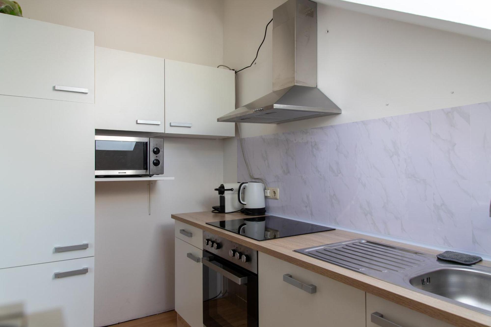 Schoene Wohnung Mit Parkplatz Im Zentrum Von Linz Dış mekan fotoğraf